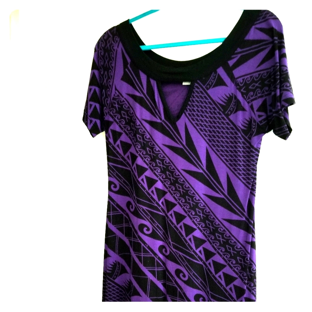 Missing Polynesia dress worn once for an event.